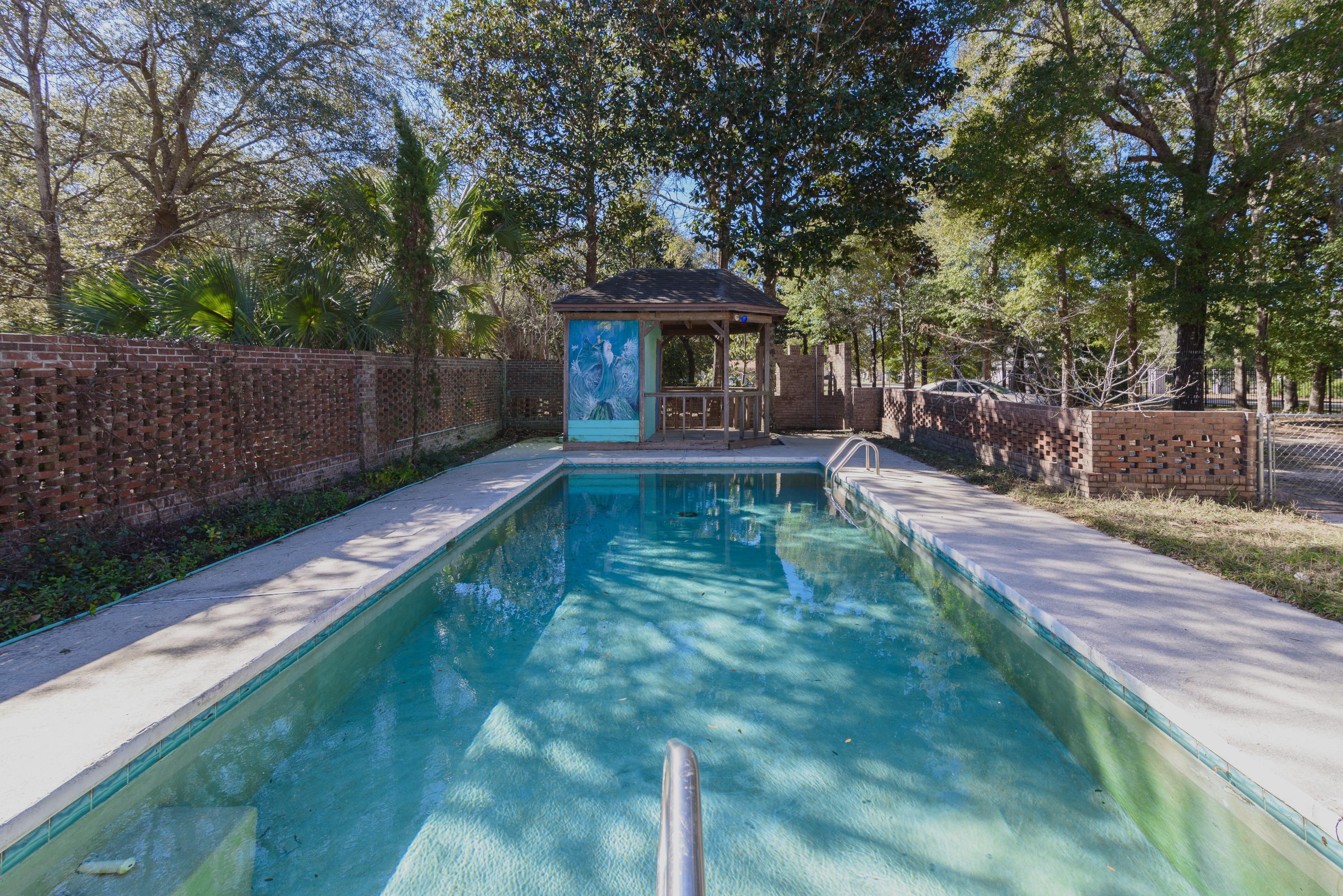 103 Mooney Road Northeast Fort Walton Beach, FL 32547 - Photo 9 of 53 Gallery Image 9