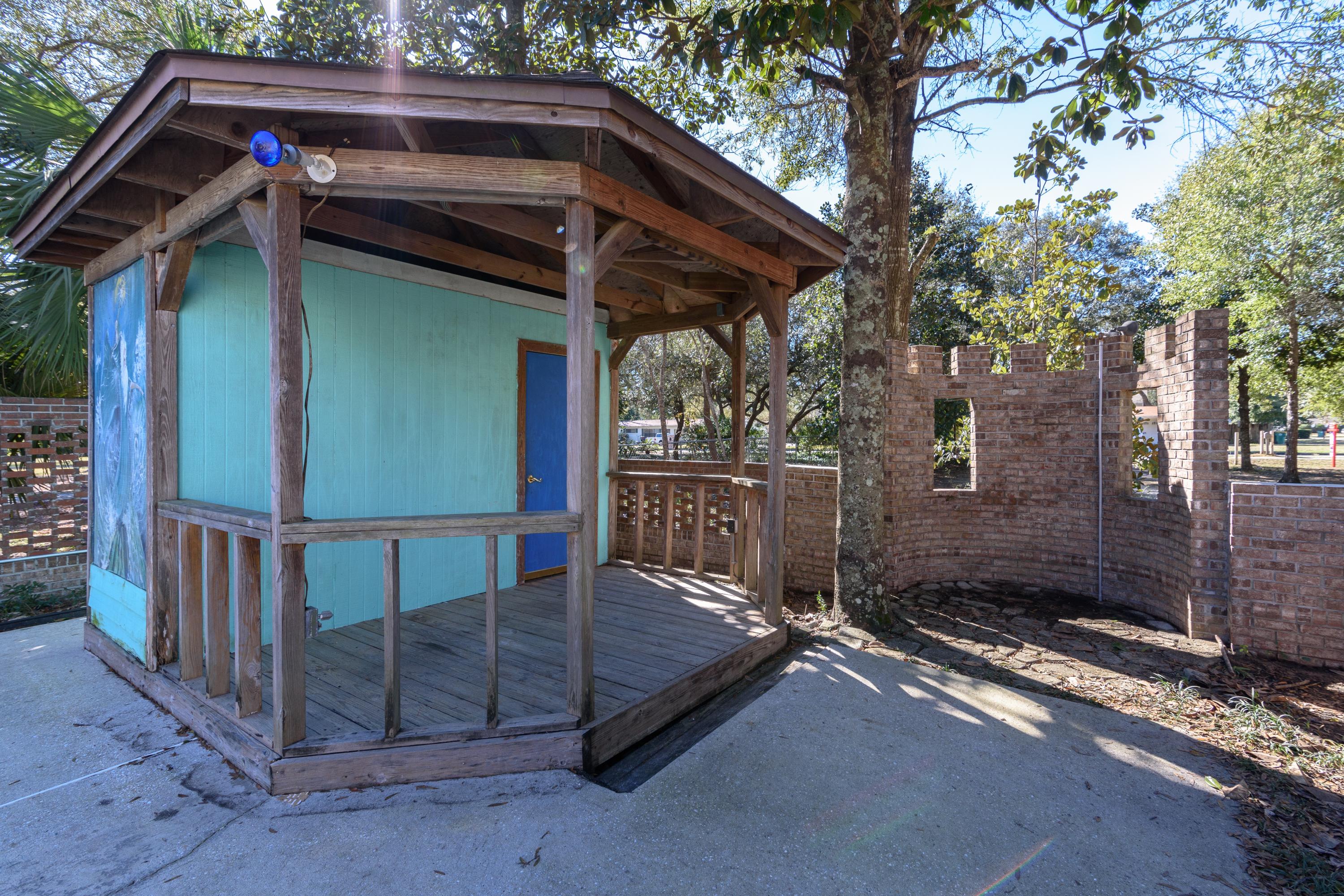 103 Mooney Road Northeast Fort Walton Beach, FL 32547 - Photo 10 of 53 Gallery Image 10