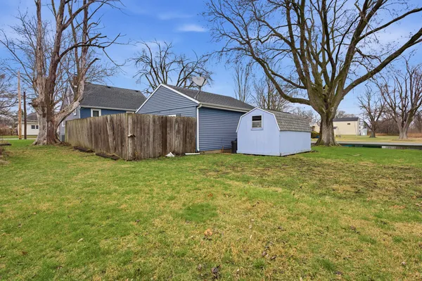 $129,000 | 500 South Embrass Avenue, Tuscola, IL 61953