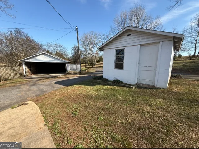 $1,300 | 10416 Lavonia Road, Carnesville, GA 30521