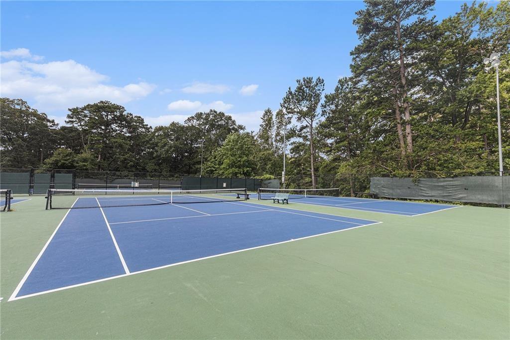 1010 Dill Avenue Southwest Atlanta, GA 30310 - Photo 31 of 39 a view of a tennis court