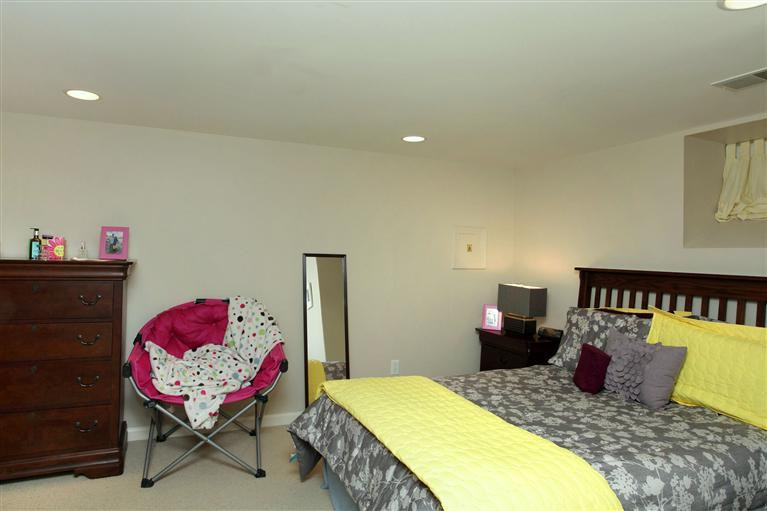 403 Hart Road Lexington, KY 40502 - Photo 21 of 31 Photo 21