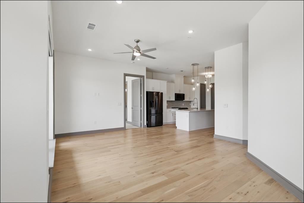 2700 Old Denton Road, Unit 2237 Carrollton, TX 75007 - Photo 11 of 35