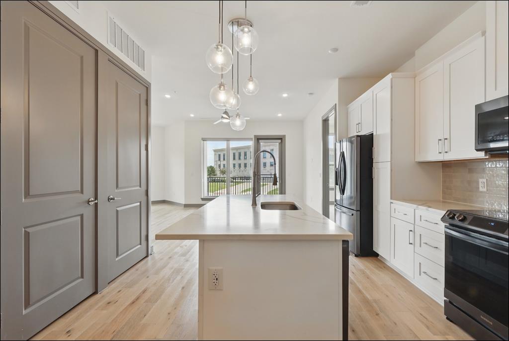2700 Old Denton Road, Unit 2237 Carrollton, TX 75007 - Photo 2 of 35