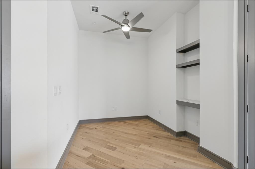2700 Old Denton Road, Unit 2237 Carrollton, TX 75007 - Photo 5 of 35