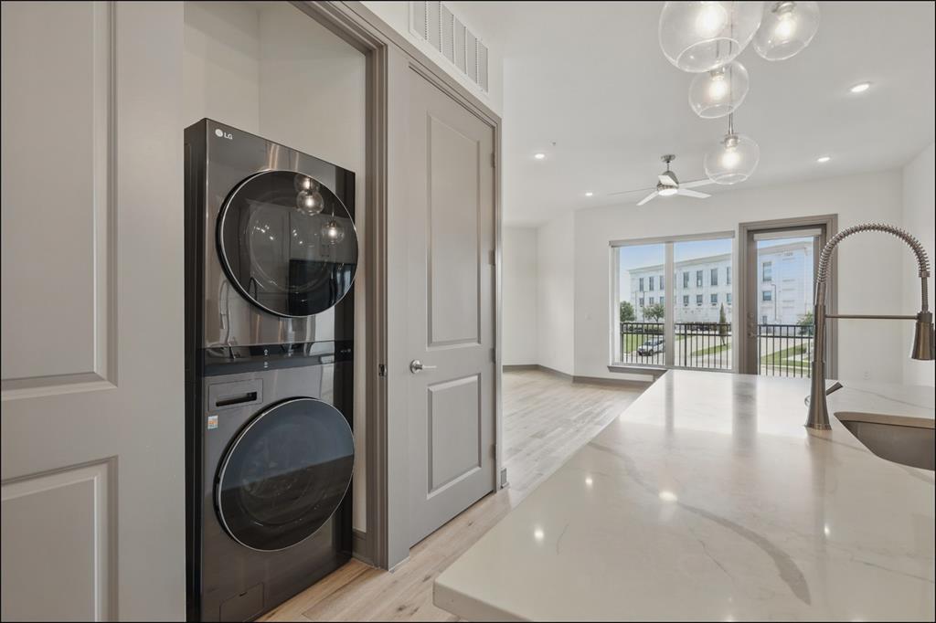 2700 Old Denton Road, Unit 2237 Carrollton, TX 75007 - Photo 7 of 35