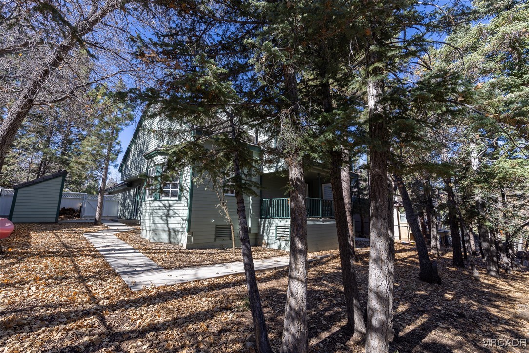 1660 Cascade Road Big Bear City, CA 92314 - Photo 37 of 42