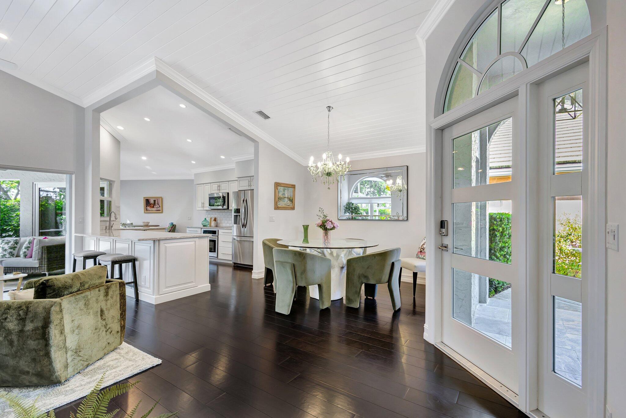 16501 Riverwind Drive Jupiter, FL 33477 - Photo 14 of 55 8-web-or-mls-5D1A3180