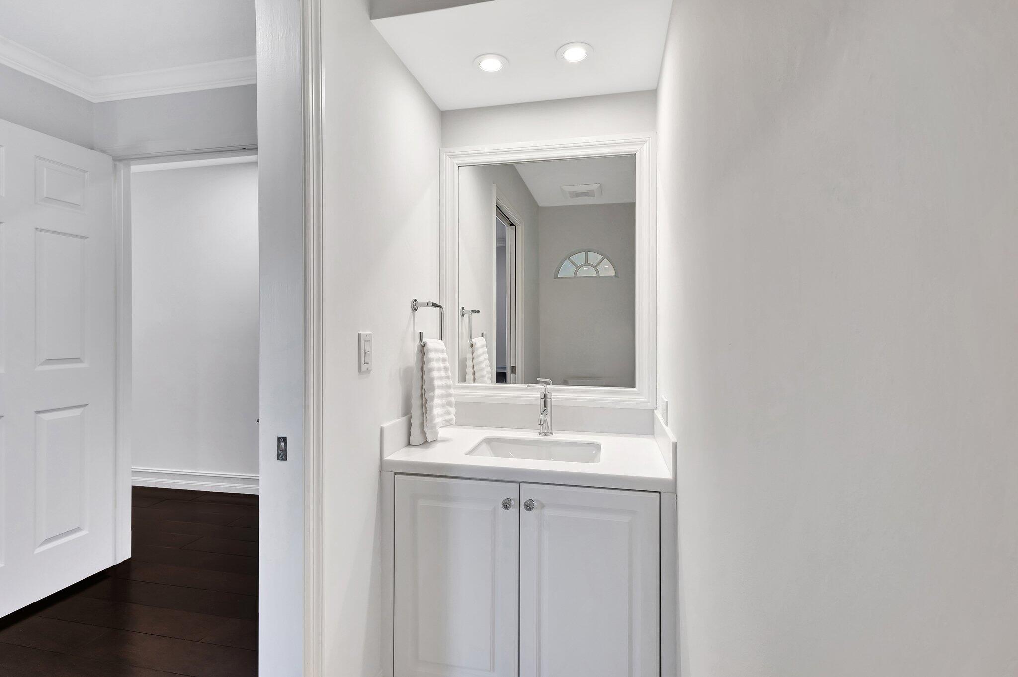 16501 Riverwind Drive Jupiter, FL 33477 - Photo 40 of 55 41-web-or-mls-5D1A3355