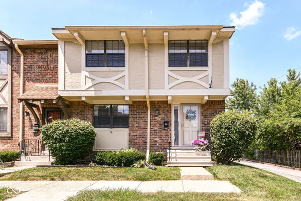 $197,500 | 8123 Bromley Place, Indianapolis, IN 46219