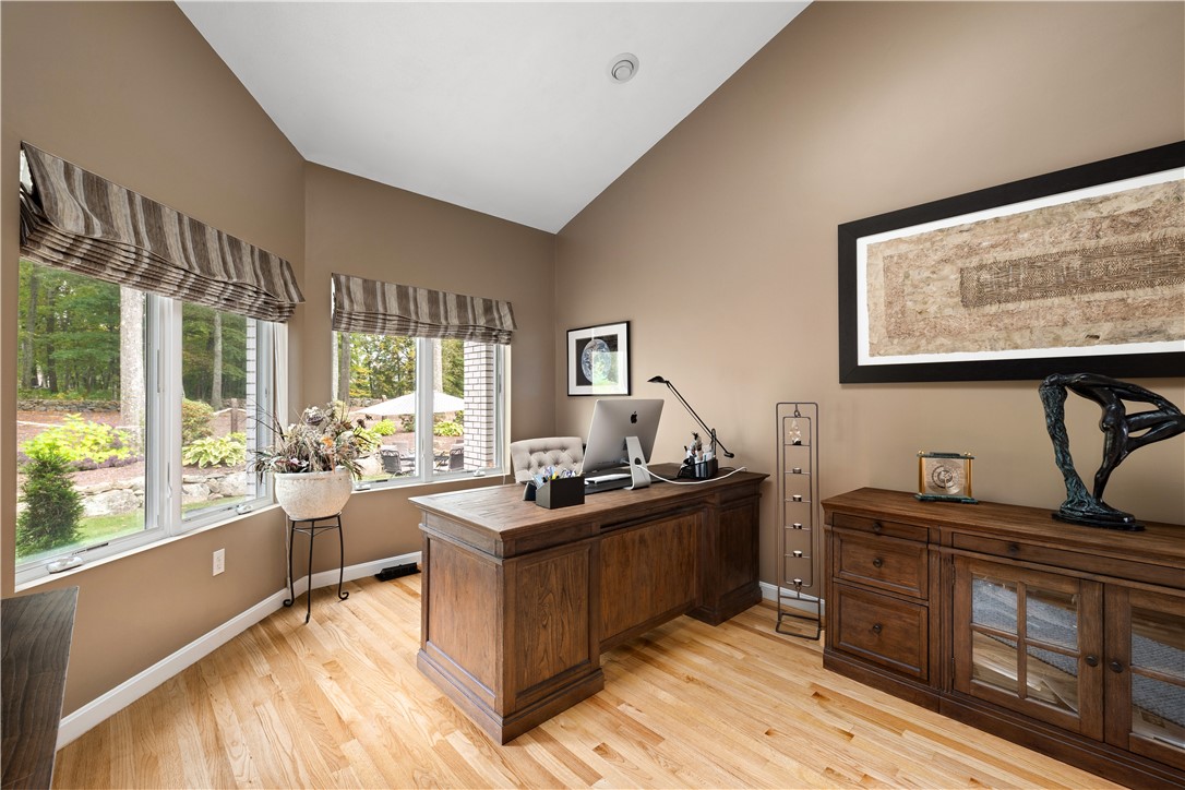 3 Scott Drive Lincoln, RI 02865 - Photo 26 of 49