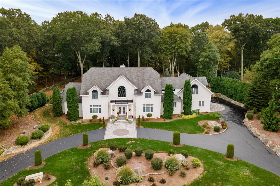 3 Scott Drive Lincoln, RI 02865 - Photo 3 of 49 Center Front