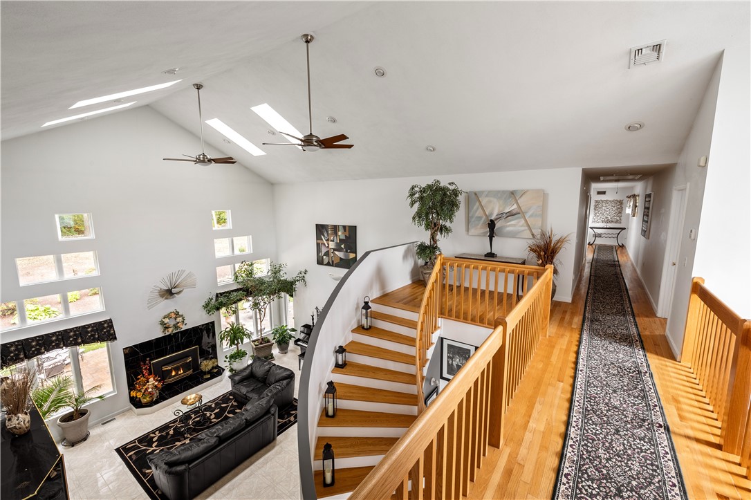 3 Scott Drive Lincoln, RI 02865 - Photo 35 of 49 2nd floor landing