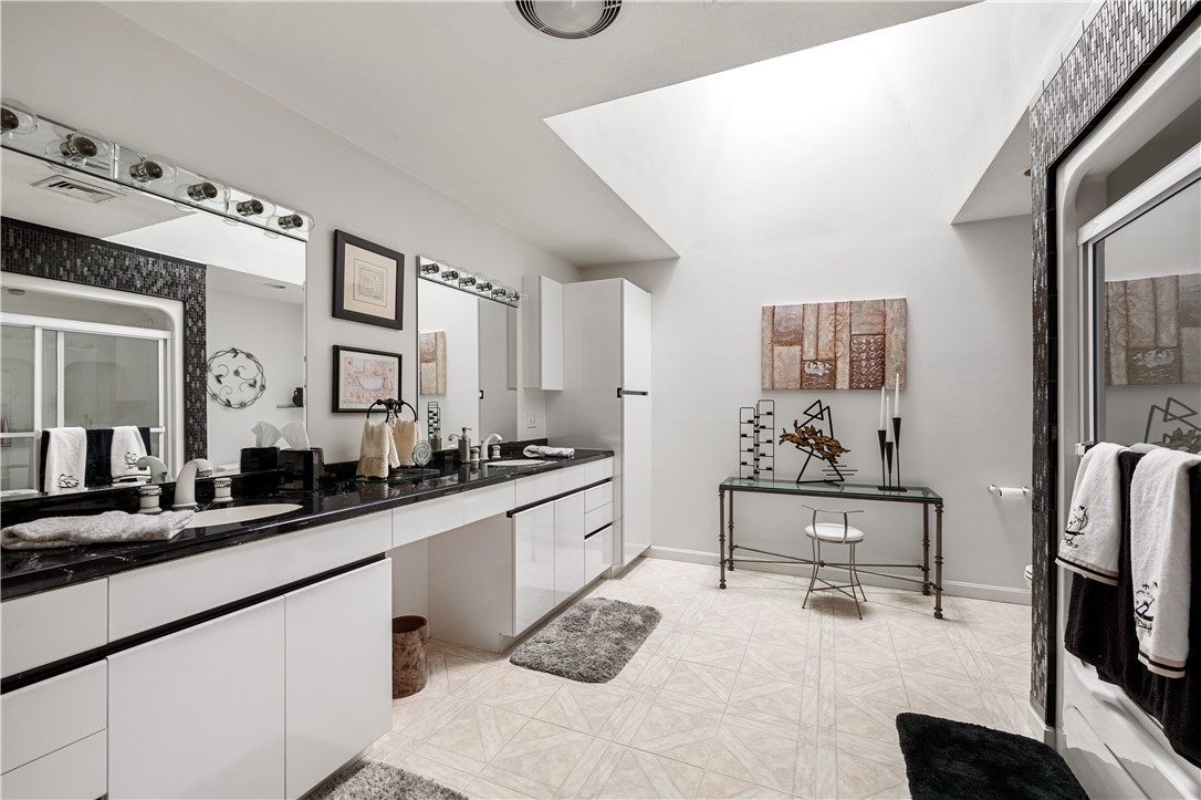 3 Scott Drive Lincoln, RI 02865 - Photo 43 of 49