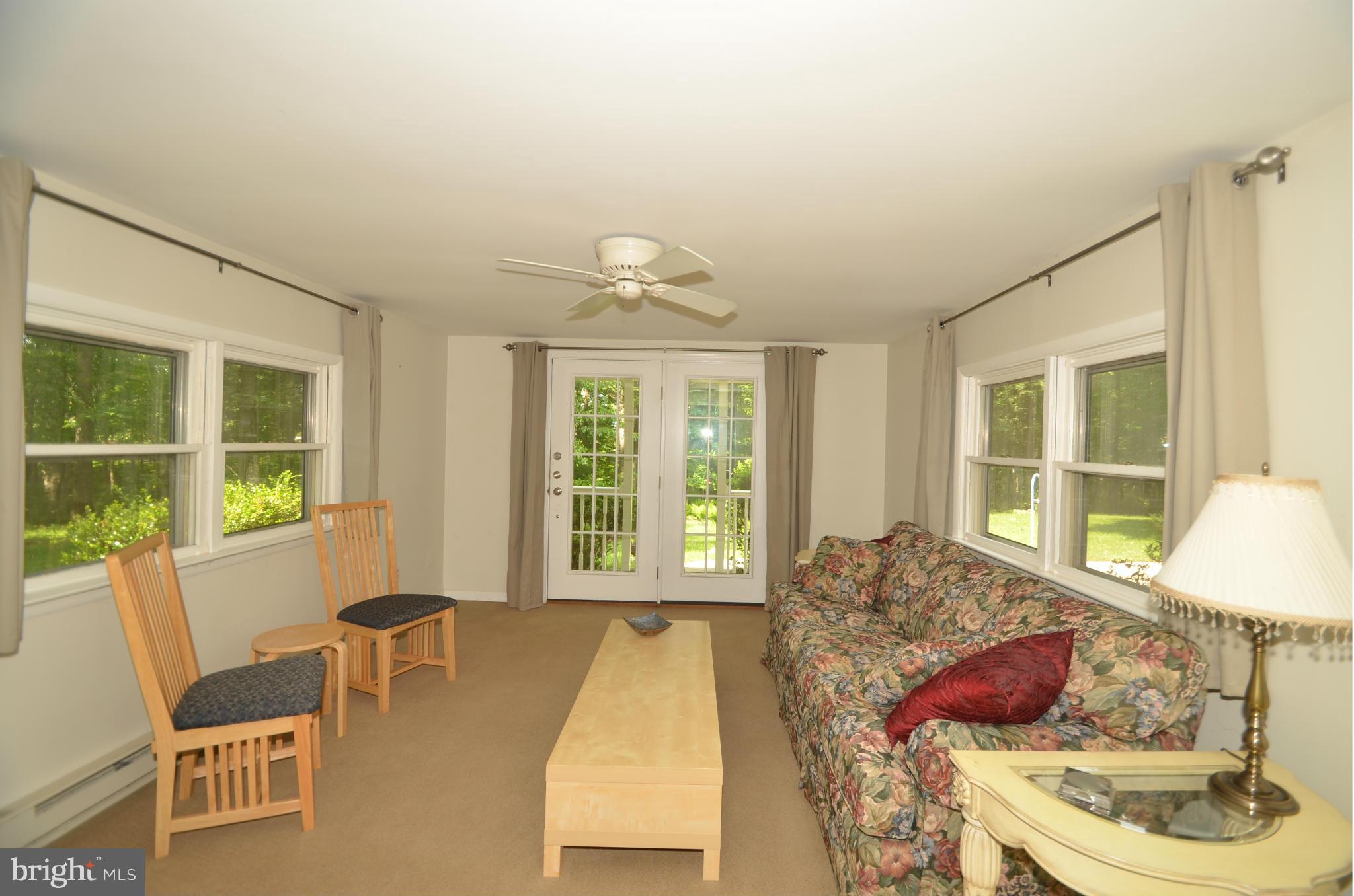 3670 Daisy Road Woodbine, MD 21797 - Photo 21 of 25 Au Pair Living Room