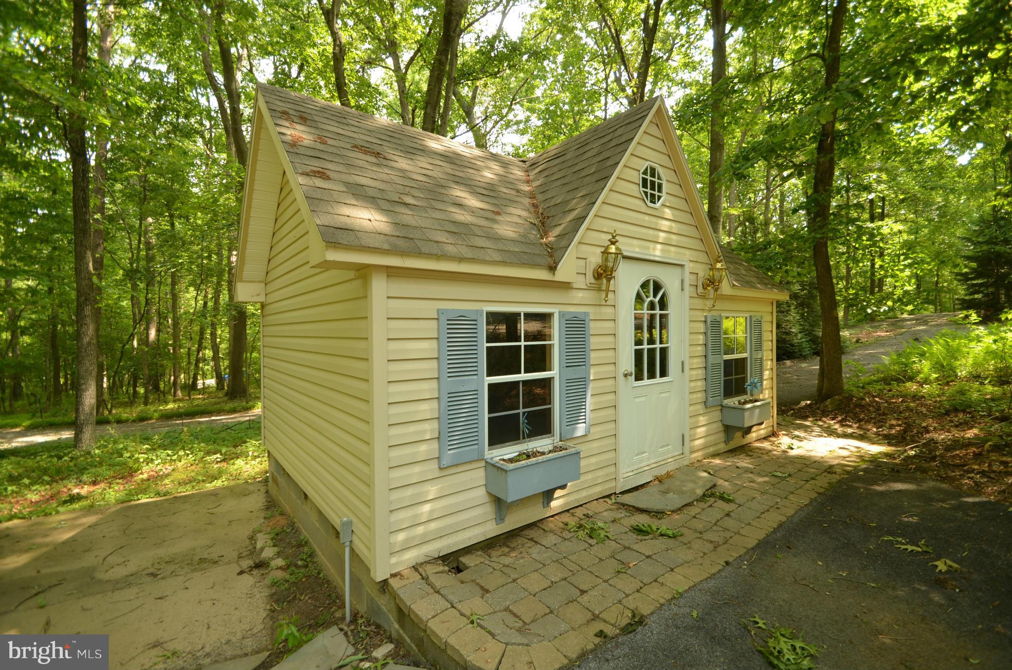 3670 Daisy Road Woodbine, MD 21797 - Photo 24 of 25 Shed