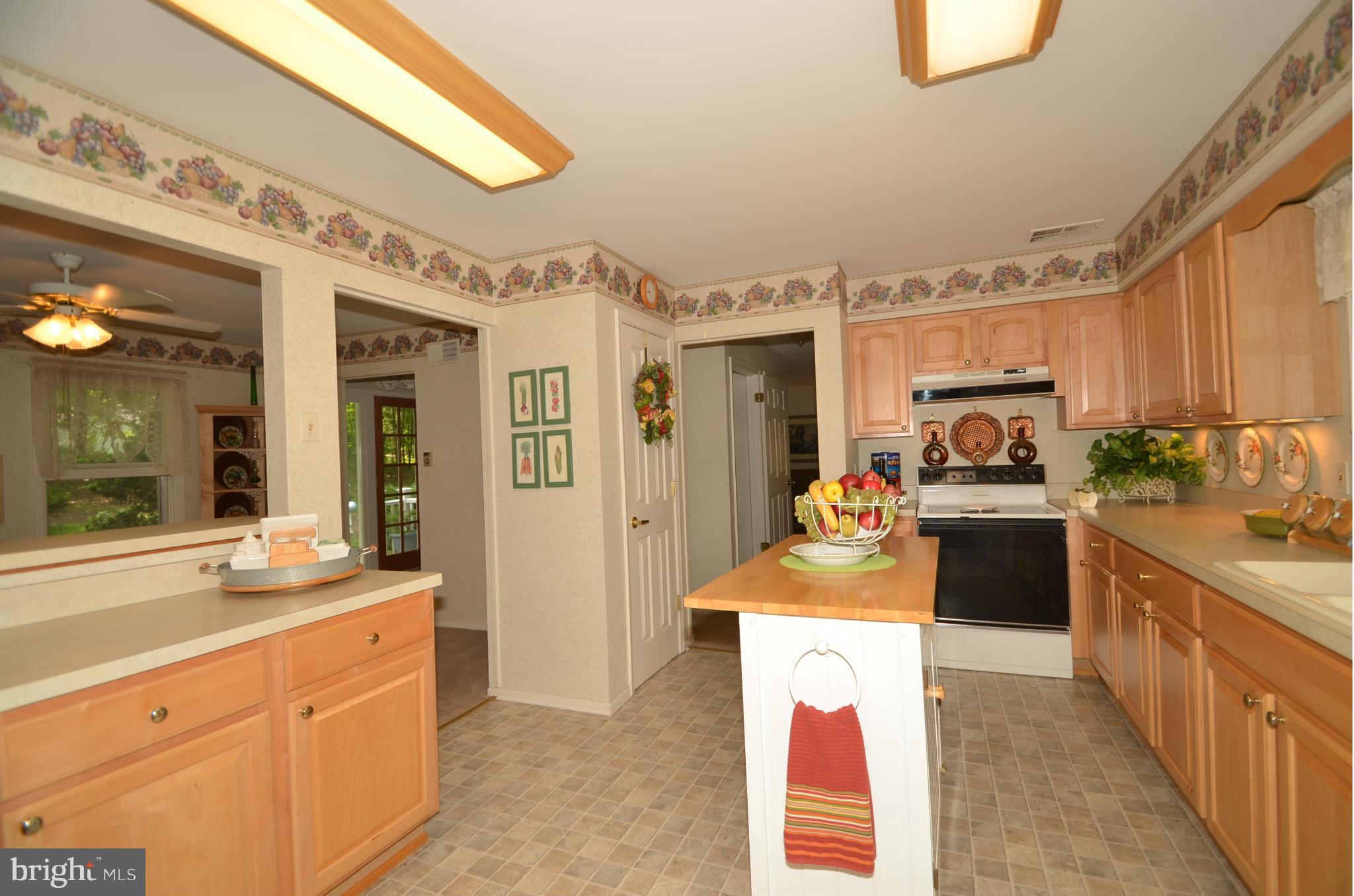 3670 Daisy Road Woodbine, MD 21797 - Photo 8 of 25 Kitchen