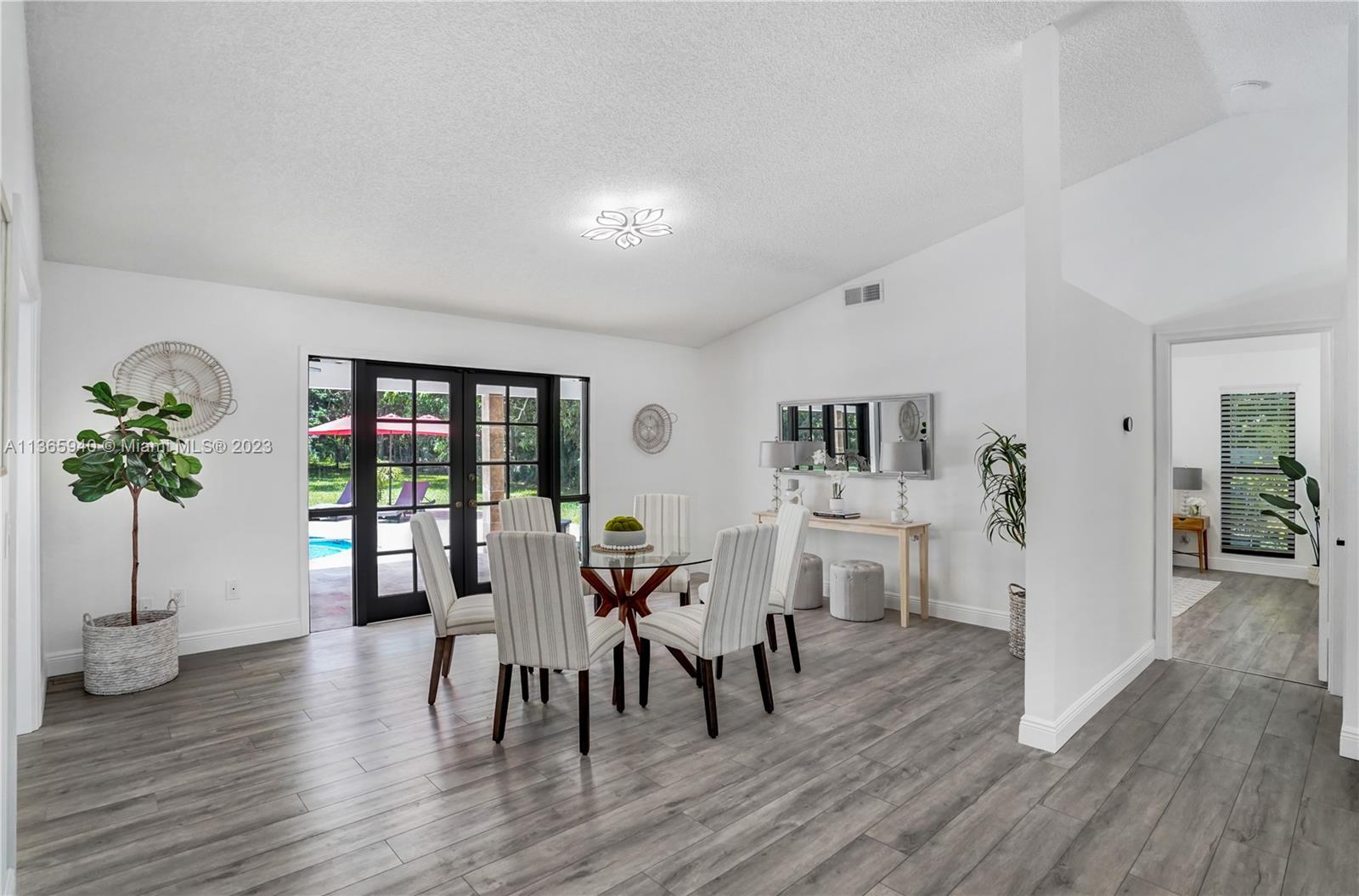11476 Sundance Lane Boca Raton, FL 33428 - Photo 16 of 100 Gallery Image 16