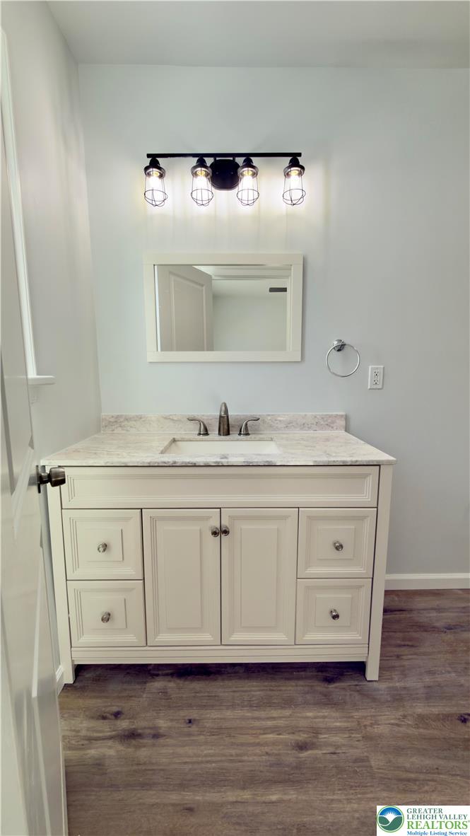 403 North Walnut Street, Unit B Bath, PA 18014 - Photo 16 of 31