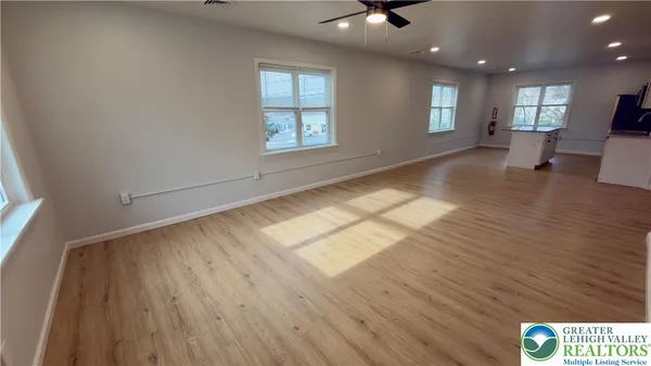 $1,999 | 403 North Walnut Street, Unit B, Bath, PA 18014