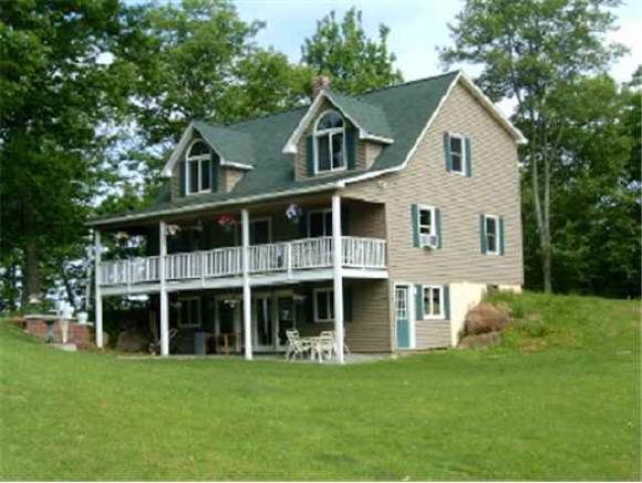 186 Dowboro Road Pittsfield, NH 03263 - Photo 1 of 9