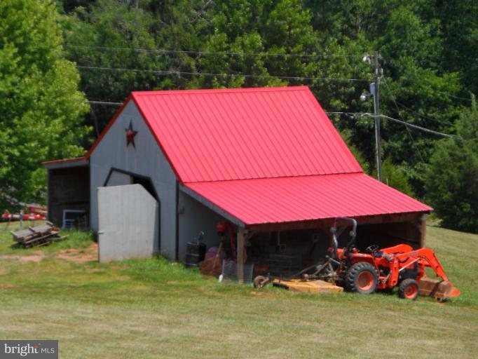 13284 Firefly Road Culpeper, VA 22701 - Photo 8 of 24 Exterior Outbuilding