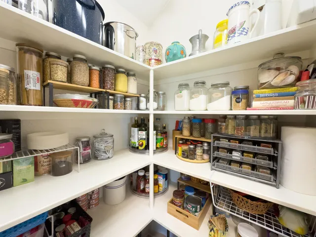 a close view of sink and tap