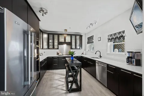 $1,200,000 | 210 South High Street, Baltimore, MD 21202