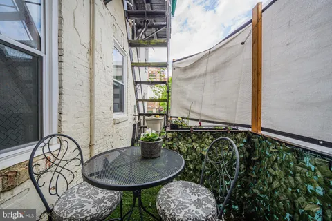 $1,200,000 | 210 South High Street, Baltimore, MD 21202