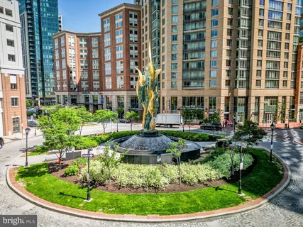 $1,200,000 | 210 South High Street, Baltimore, MD 21202