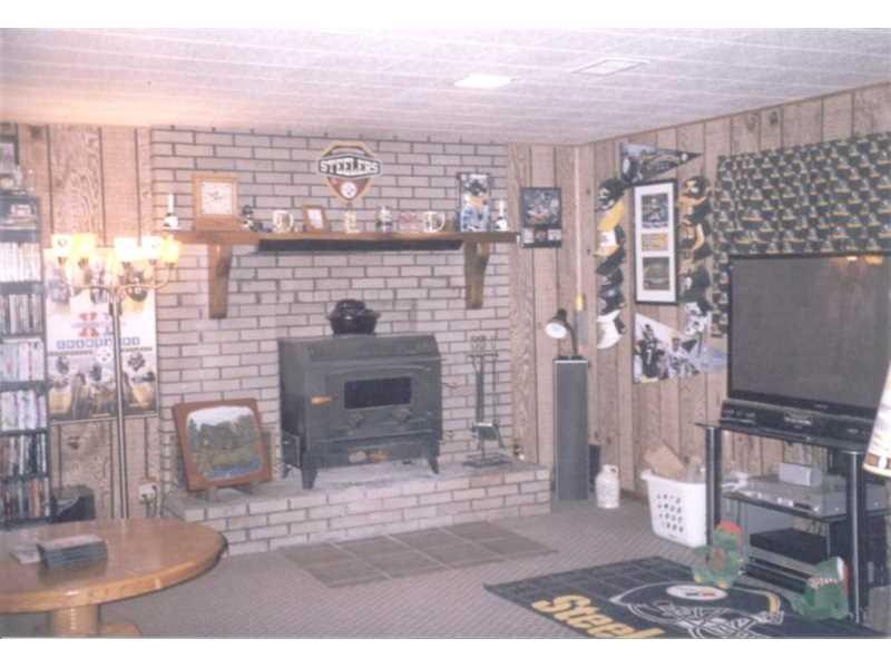 338 Clark Road Enon Valley, PA 16120 - Photo 7 of 15 Den/Family/Great Room.