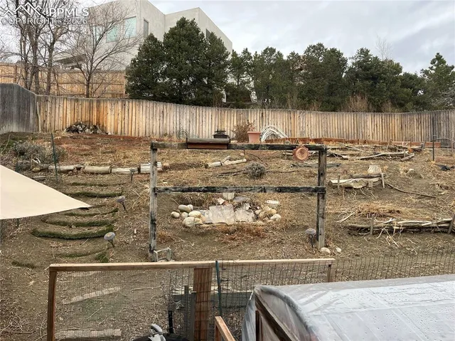 $298,900 | 610 Superior Street, Colorado Springs, CO 80904