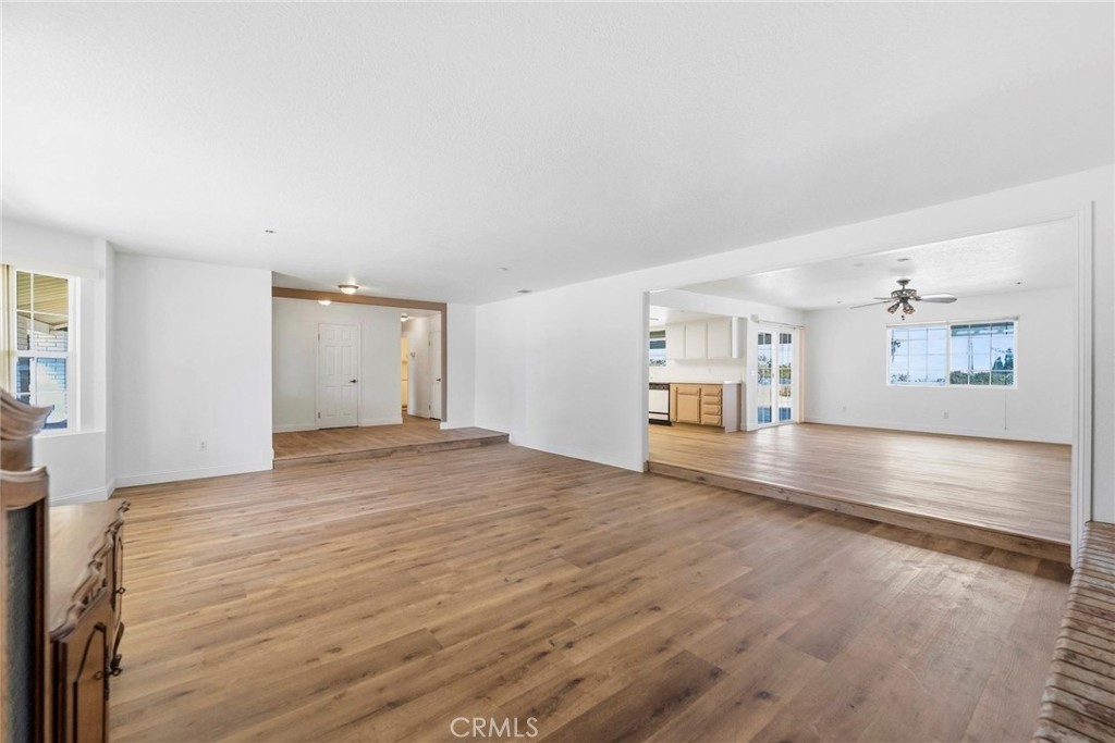 8853 Dufferin Avenue Riverside, CA 92504 - Photo 9 of 58 Formal living room