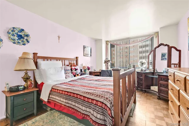 $580,000 | 138-35 Elder Avenue, Unit 6B | Flushing