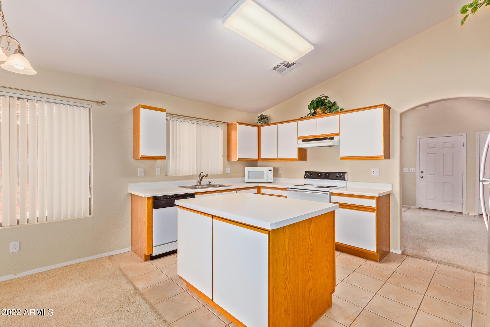 15034 West Redfield Road Surprise, AZ 85379 - Photo 18 of 27 0017-16 - Redfield