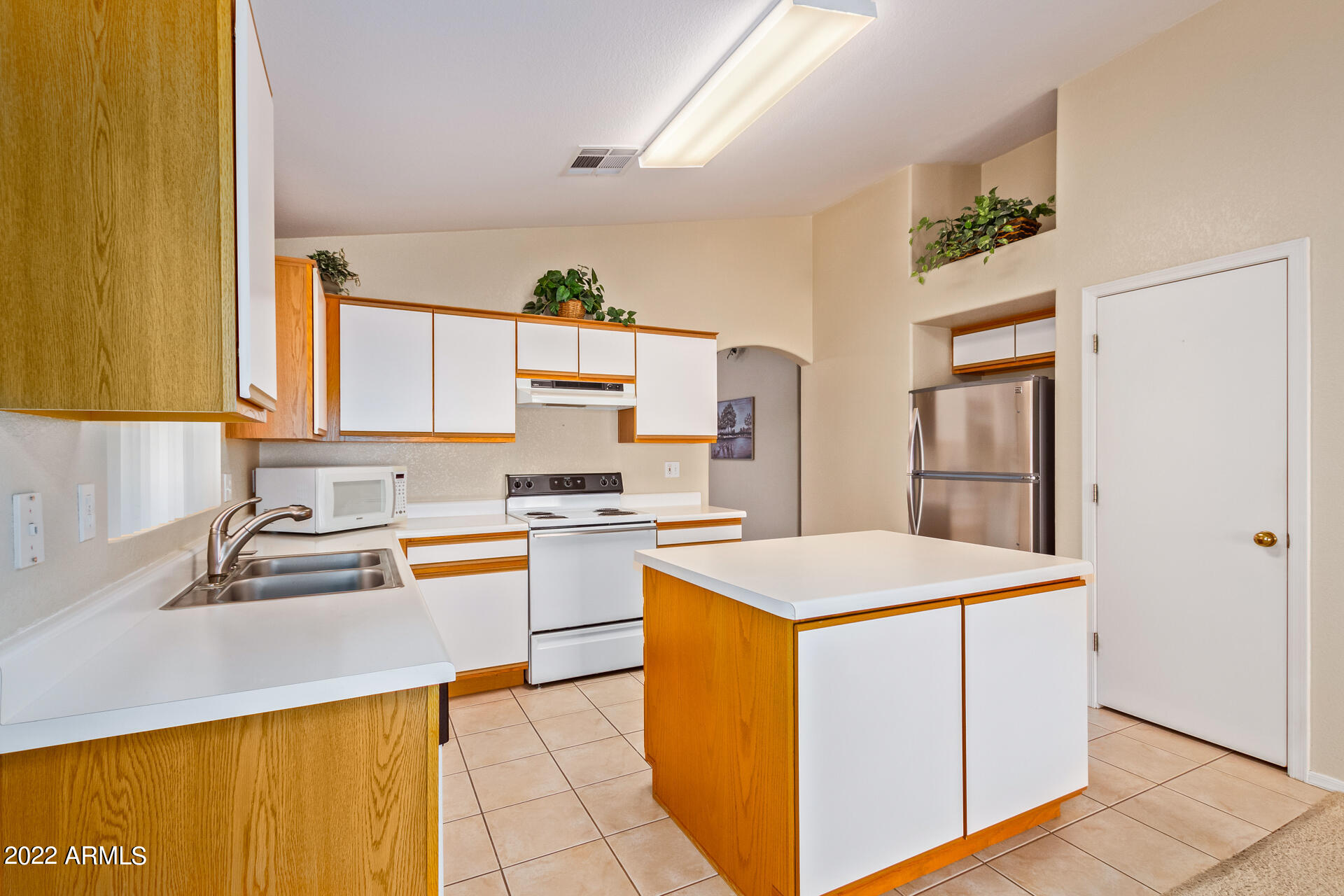 15034 West Redfield Road Surprise, AZ 85379 - Photo 20 of 27 0019-18 - Redfield