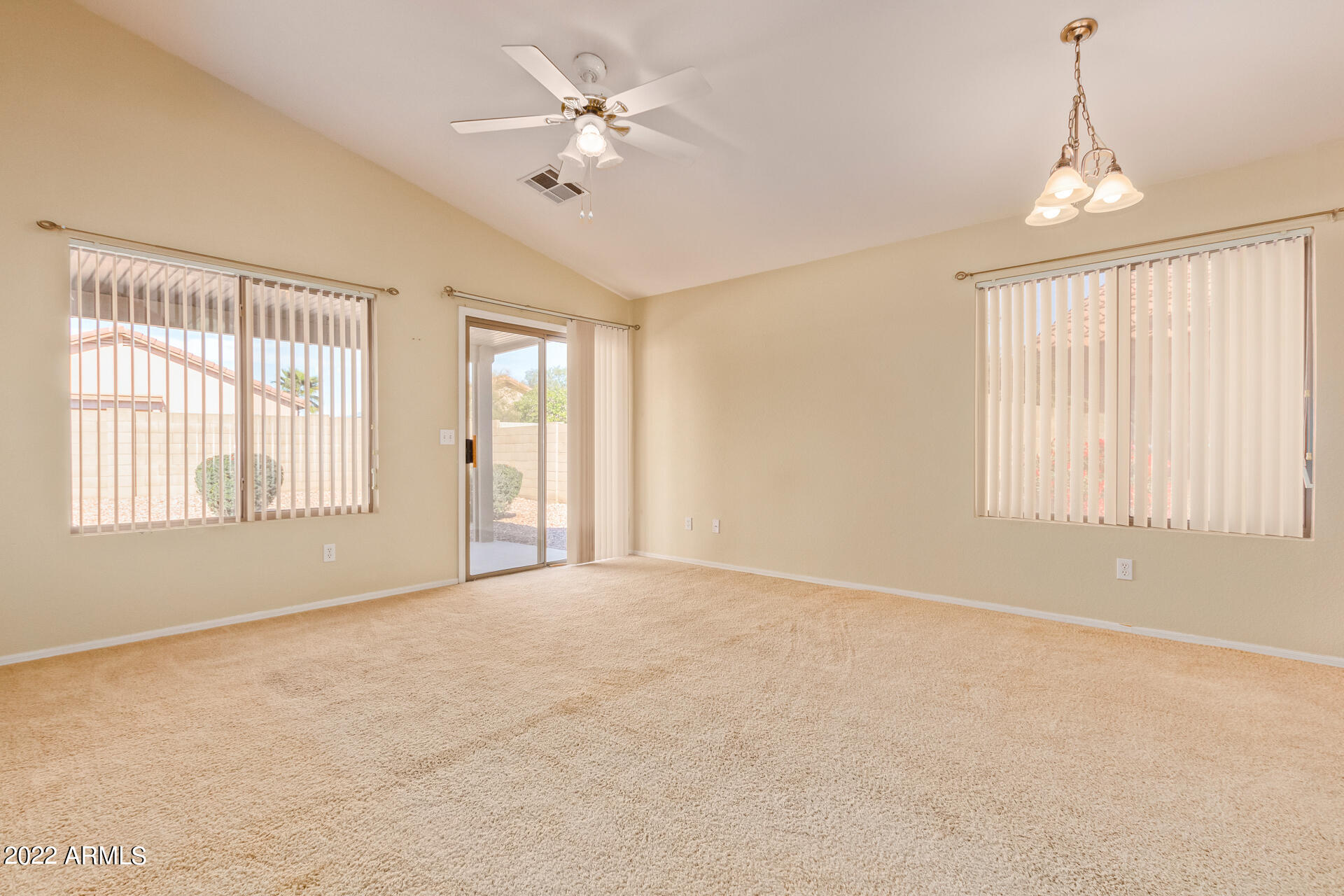 15034 West Redfield Road Surprise, AZ 85379 - Photo 21 of 27 0020-19 - Redfield