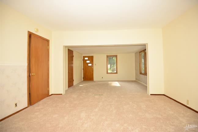 6806 Baer Road Fort Wayne, IN 46809 - Photo 5 of 27