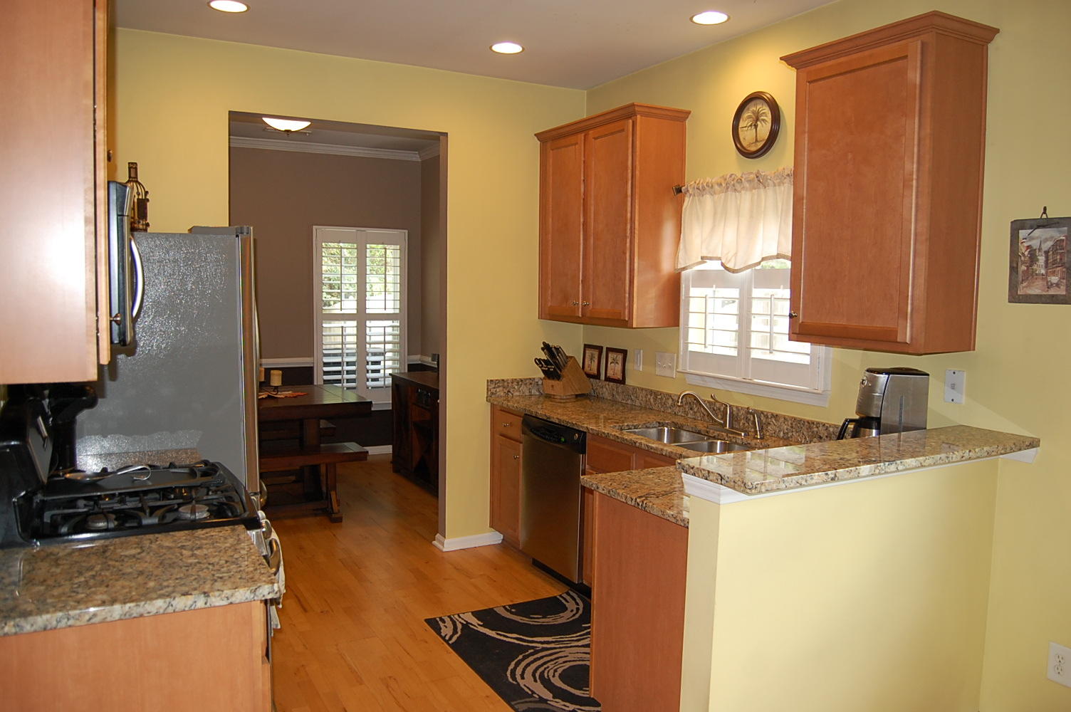2746 August Road Johns Island, SC 29455 - Photo 6 of 20 Kitchen