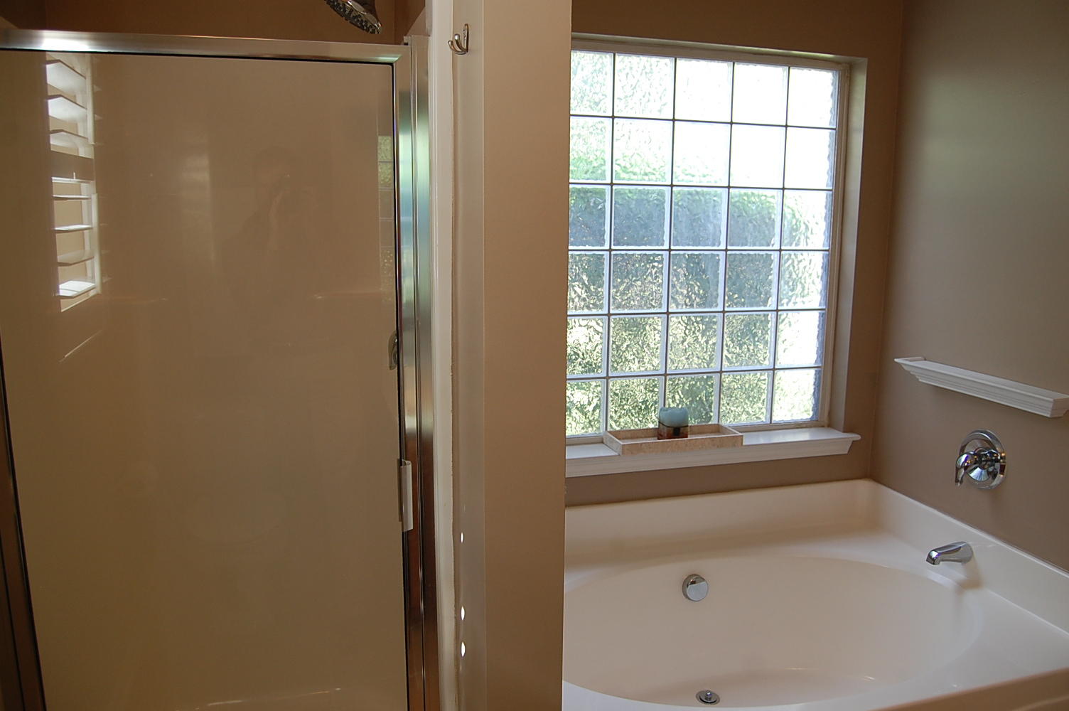 2746 August Road Johns Island, SC 29455 - Photo 10 of 20 tub and shower