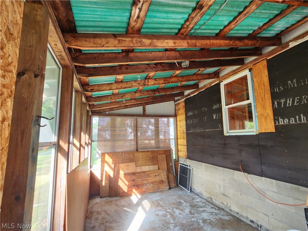 4900 Warren - Sharon Road Vienna, OH 44473 - Photo 23 of 25 Back enclosed porch