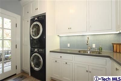 Undisclosed Address Pasadena, CA 91105 - Photo 14 of 39 Additional Photo