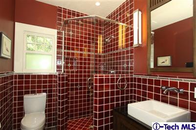 Undisclosed Address Pasadena, CA 91105 - Photo 16 of 39 Additional Photo