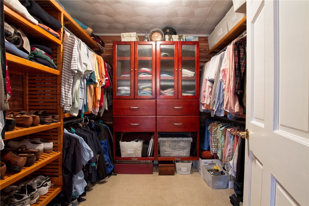 40 Roseneath Avenue Newport, RI 02840 - Photo 19 of 25