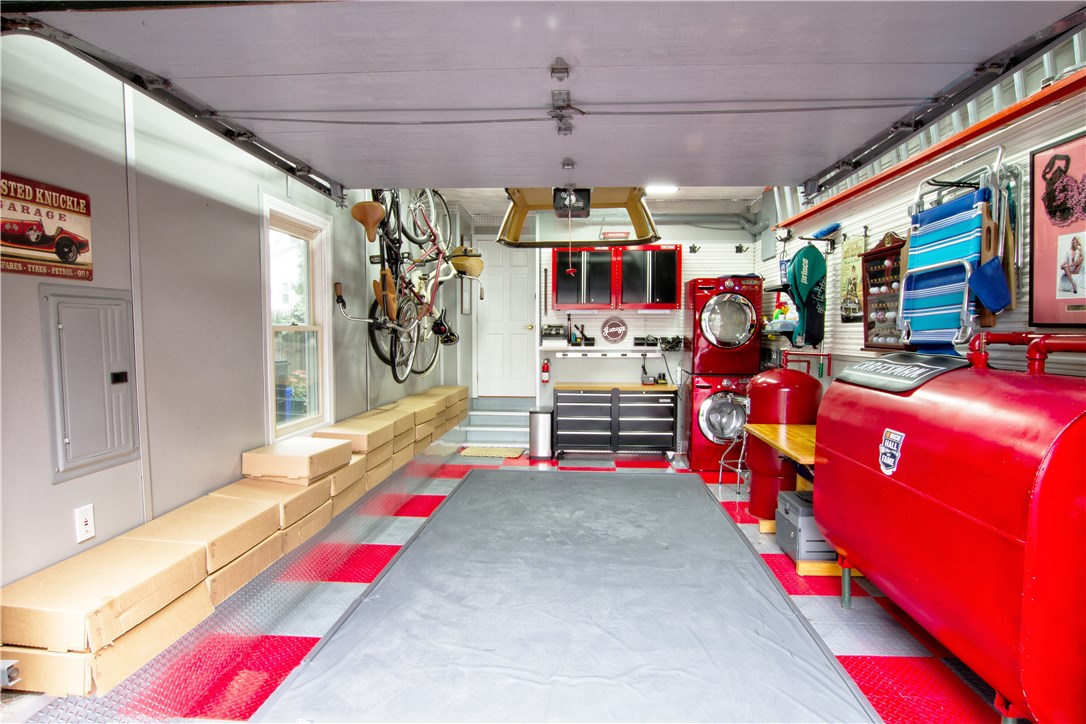 40 Roseneath Avenue Newport, RI 02840 - Photo 22 of 25