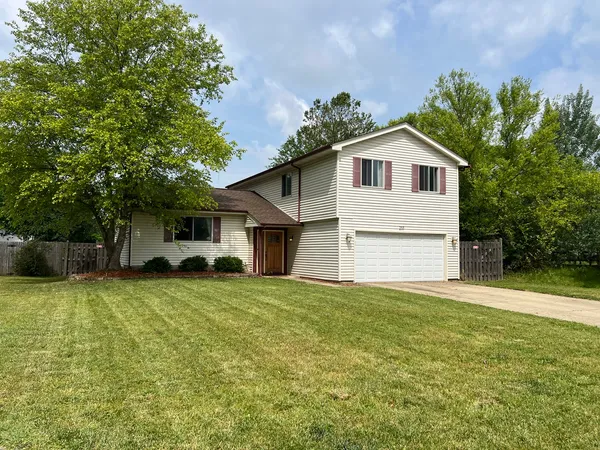 $395,000 | 237 Aspen Drive, Bolingbrook, IL 60440