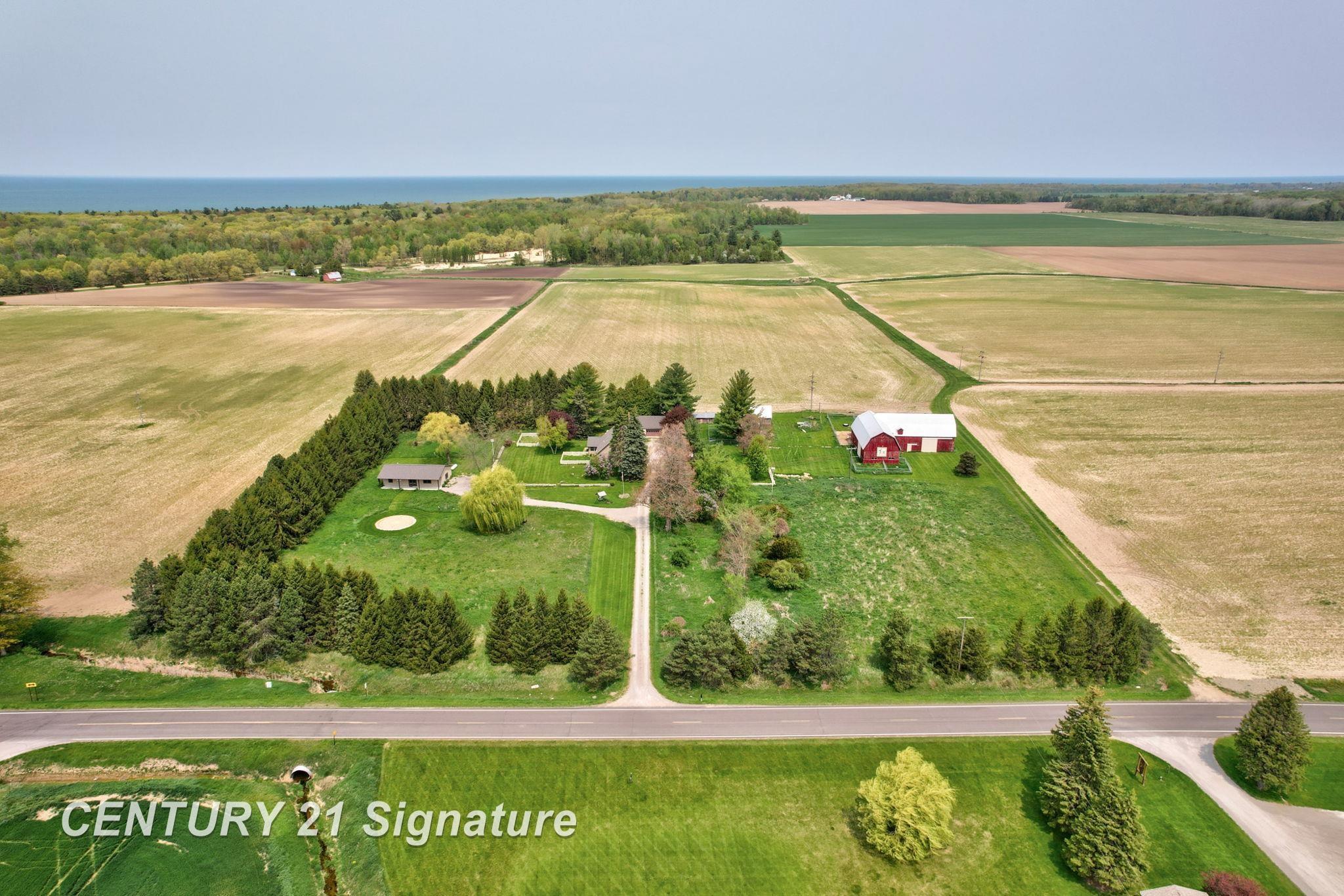 720 Pt Crescent Rd Port Port Austin, MI 48467 - Photo 65 of 79