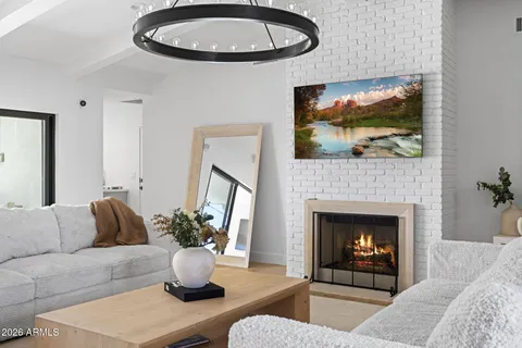 $2,050,000 | 4323 East Whitton Avenue, Phoenix, AZ 85018