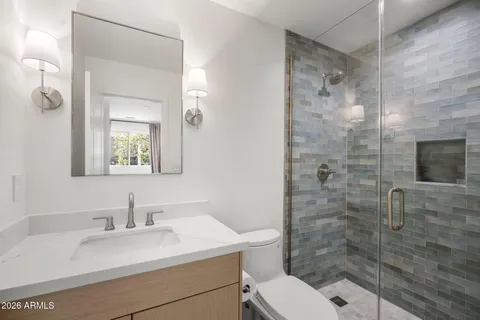 $2,050,000 | 4323 East Whitton Avenue, Phoenix, AZ 85018