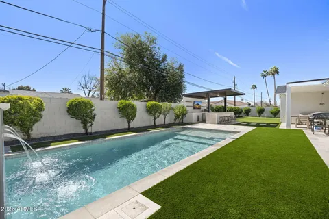 $2,050,000 | 4323 East Whitton Avenue, Phoenix, AZ 85018